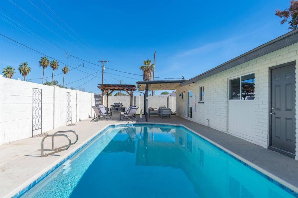 Вилла Cozy-Perfect Location-Private Pool-Heat Optional- Spring Training-Gcu Феникс Экстерьер фото