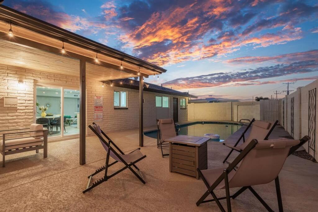 Вилла Cozy-Perfect Location-Private Pool-Heat Optional- Spring Training-Gcu Феникс Экстерьер фото